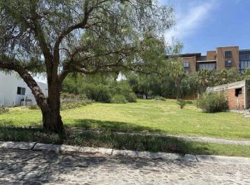 08070e9c7df4df49f32561ccfeb80b25f404a919e37333c68b9983f3eaee3c0f · Terreno en Vanta Balvanera South Hills Queretaro