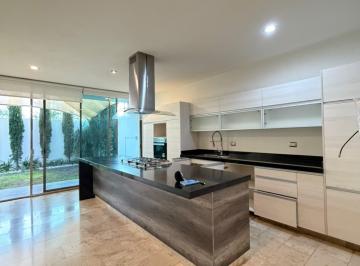 Casa de 4 habitaciones, Querétaro · Casa en Renta en Juriquilla, Cumbres del Lago | 4 Recámaras, Roof Garden