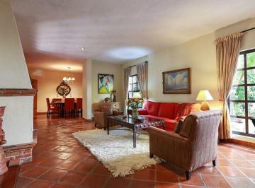 f192146bcded9baee2a70f4d249929f6b2aac208c9bf19a48ce00847714a0166 · Casa en El Centro de San Miguel de Allende en Privada Cerca del Parque Juárez