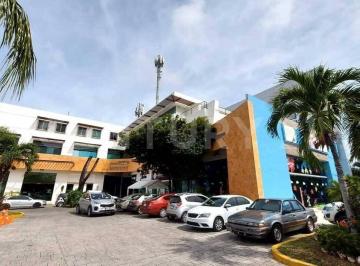 Edificio · 4702m² · 58 Estacionamientos · Plaza Comercial en Venta en Av Nichupte Sm 19