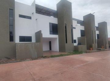 2176ca2f5e0a621fecabdefaa3f638149bc7381bc24c602014d239595b578fa4 · Casa en Venta en Oaxtepec