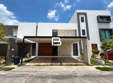 Casa · 3 Recámaras · 2 Estacionamientos · Casa en Aqua Residencial