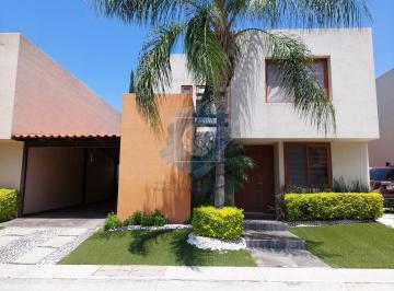 Casa de 3 habitaciones, Corregidora · Casa en Renta Amueblada en Puerta Real, Corregidora, Querétaro con Amenidades