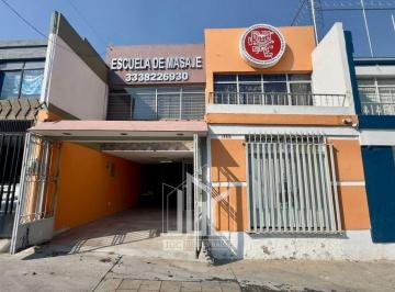 b052916c595a790336f8fe67451fa69dec728e76c26244bb77a6093a85b95ec8 · Casa con Uso Comercial en Venta – Av Federalismo | Jardines del Country