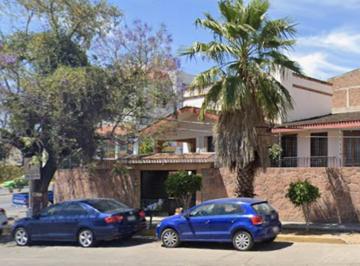 Local comercial , León · Casa en Renta / Local Comercial 480 m² Zona Norte Leon Gto.