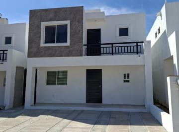 Casa · 200m² · 3 Recámaras · 2 Estacionamientos · Casa en Renta en Fracc. Loma Bonita, Altamira Tamaulipas.