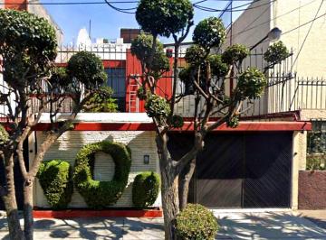 Casa de 4 habitaciones, Benito Juárez · Casa de 202 m² con 4 Recámaras en Venta en Tlacoquemecatl