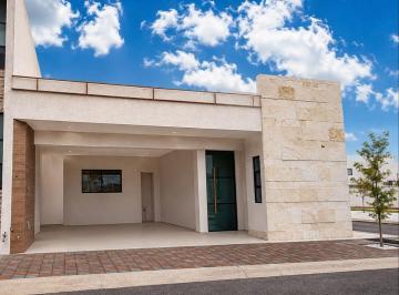 Casa de 3 habitaciones, Saltillo · Casa Nueva de 1 Piso en Privanzas Calizas Al Norte de Saltillo