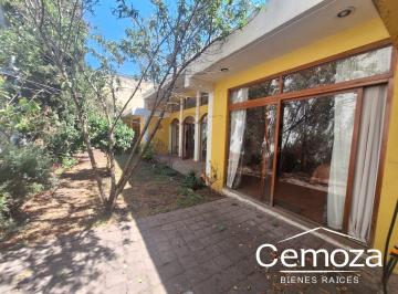 Casa · 400m² · 3 Recámaras · 6 Estacionamientos · Casa de 1 Planta Fraccionamiento Campestre Loma del Río, en Nicolás Romero.