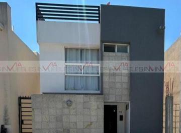 Casa · 128m² · 3 Recámaras · 2 Estacionamientos · Casa en Renta en Crystal Lagoons