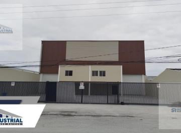 Bodega comercial · 1050m² · 3 Estacionamientos · Bodega en Renta Guadalupe