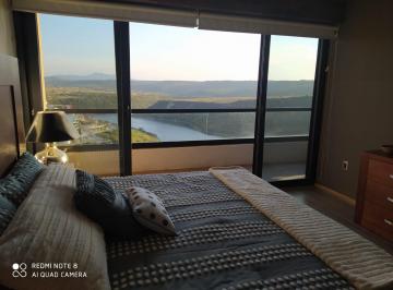 Departamento de 2 habitaciones, Corregidora · Departamento Amueblado, Vista Excepcional Al Lago