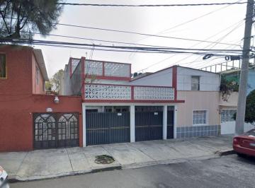 Casa de 4 habitaciones, Azcapotzalco · Casa en Venta en Azcapotzalco