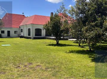Terreno / Lote · 1061m² · Terreno en Venta en Esquina