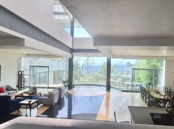 Casa · 705m² · 3 Recámaras · Casa con Jardin Grande en Privada