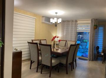 Casa · 190m² · 3 Recámaras · 1 Estacionamiento · - Cv Casa en Venta en Guadalupe, N. L.
