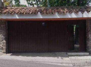 Casa de 4 habitaciones, Cuernavaca · Venta Casa en San Mguel Acapatzingo, Cuernavaca, Morelos