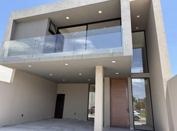 Casa · 237m² · 3 Recámaras · Casa en Venta en El Mayorazgo