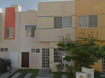 Casa de 2 habitaciones, Manzanillo · Casa en Venta en Rosa Morada, Manzanillo, Colima.