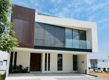 Casa de 5 habitaciones, San Andrés Cholula · Espectacular Casa Nueva en Renta en Lomas 2pcion a 5 Recámaras (Una en Planta Baja)