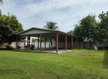 Terreno / Lote · 973m² · 1 Estacionamiento · Terreno en Venta Santa Rita