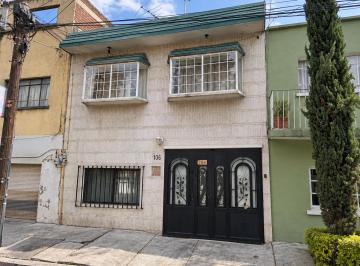 Casa de 4 habitaciones, Cuauhtémoc · Casa en Viaducto, Tlalpan y San Antonio Abad