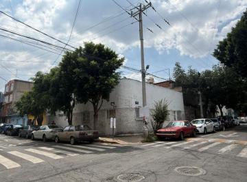 Casa de 3 habitaciones, Miguel Hidalgo · Casa en Esquina en Venta Como Terreno a 5 Minutos de Nuevo Polanco