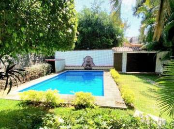 Casa de 4 habitaciones, Cuernavaca · Casa en Renta en Lomas de Cortes