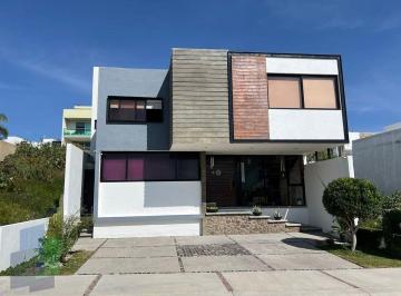 553772980c3d1d3c5f14d209742e538df641176c27fbccff3b60c1ee9ab4b8a6 · Casa en Venta | Cañadas del Lago