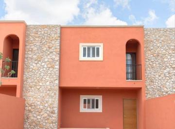 Casa de 2 habitaciones, Mérida · Town House Nuevo con Jacuzzi 2 Recamaras 2.5 Baños en Temozon Norte, Merida, Yucatan (No Es Privada)