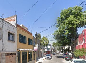Casa de 3 habitaciones, Cuauhtémoc · Casa en Venta en Asturias