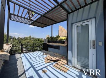 Casa · 434m² · 2 Recámaras · 3 Estacionamientos · Casa Tipo Townhouse Amueblada con Roof Garden a La Renta en Polanco
