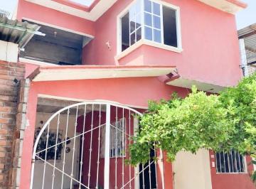 Casa de 4 habitaciones, Tuxtla Gutiérrez · Casa en Venta en Fraccionamiento Atenas, Tuxtla Gutiérrez, Chiapas