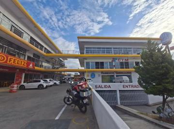 Local comercial · 1 Estacionamiento · Locales en Renta en Plaza Aviario Periférico