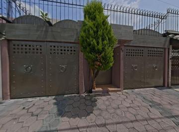 Casa en condominio de 3 habitaciones, Coyoacán · Casa en Venta Acoxpa Fraccionamiento Privado 1 Cuadra de Parque