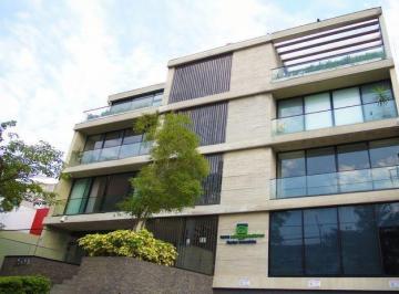 Local comercial · 109m² · 1 Estacionamiento · Local Comercia 109 m² Ladron de Guevara