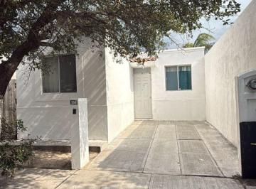 Casa de 2 habitaciones, García · Casa en Venta | Paraje San José Sector Los Bosques | García, Nuevo León