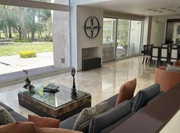 1 · Casa en Venta en Club Campestre San Luis Potosí