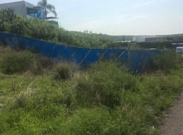 1 · Terreno en Venta en Villas de Irapuato, Frente Al Kipling