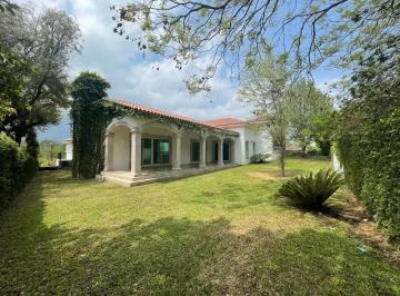 1 · Hermosa Residencia de Lujo en Venta en Las Misiones