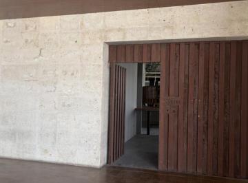 1 · Local en Renta en Plaza Comercial en Valle Poniente