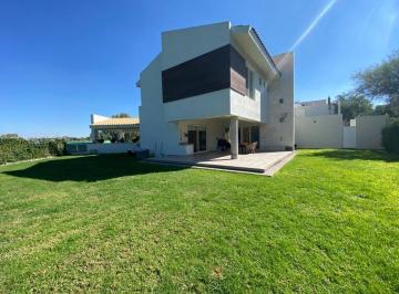 Casa de 3 habitaciones, Aguascalientes · Casa en Venta en Rancho San Antonio