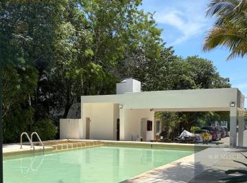 Departamento · 85m² · 3 Recámaras · 1 Estacionamiento · Departamento de 3 Recamaras en Venta en Selvanova, Playa del Carmen
