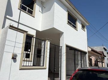 ab7d7dd7e860a4038a34efb1b6a5656b1e0bec872d6edc0337e979ae8b4d7a5d · Casa en Venta, Burocratas del Estado