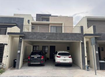 Casa de 3 habitaciones, García · Casa en Venta en Ayucca Residencial