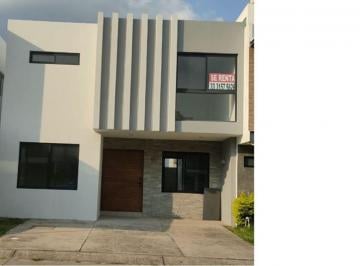 Casa de 3 habitaciones, Tlajomulco de Zúñiga · Bosques Cedros Renta Casa Tlajomulco