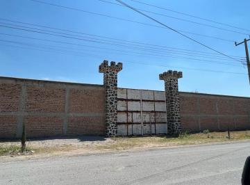 Terreno / Lote , El Arenal · Terreno de Inversión en Venta, con Nave Industrial y Oficinas, El Arenal, El Meje Hidalgo