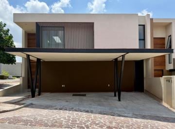 Foto 1 · Casa en Venta Y/o Renta en Querétaro. Fraccionamiento Altozano.