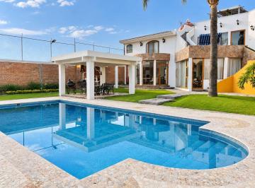 Casa de 5 habitaciones, Puebla · Residencia en El Oasis Valsequillo