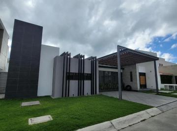 Casa en condominio de 3 habitaciones, Metepec · Exclusiva Casa en Vanta de un Piso Residencial Hacienda San Antinio Metepec